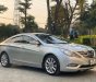 Hyundai Sonata 2011 - Màu bạc, giá cực tốt