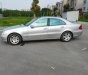 Mercedes-Benz E240 2004 - Màu bạc giá cạnh tranh