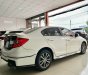 Honda Civic 2015 - Màu trắng, số tự động