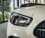 Mercedes-Benz E300 2022 - Chỉ 708 triệu nhận xe ngay