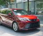 Toyota Sienna 2022 - Xe màu đỏ