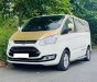 Ford Tourneo 2019 - Màu trắng xe gia đình