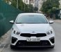 Kia Cerato 2018 - Màu trắng còn mới, 555 triệu