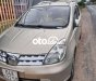 Nissan Grand livina 2011 - Màu bạc xe gia đình, giá chỉ 200 triệu