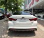 Kia Optima 2016 - Màu trắng