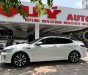 Kia Optima 2016 - Màu trắng