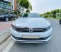 Volkswagen Passat 2017 - Màu trắng, nhập khẩu