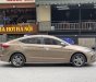 Hyundai Elantra 2017 - Màu vàng cát