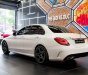 Mercedes-Benz C300 2021 - Trắng, nội thất nâu