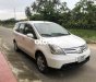 Nissan Livina 2011 - Màu trắng