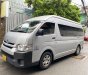 Toyota Hiace 2017 - Số sàn, máy xăng, 8 chỗ vip, Limousine