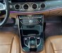 Mercedes-Benz E300 2017 - Xe màu đỏ