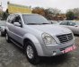 Ssangyong Rexton II 2009 - Cần bán lại xe gia đình giá 290tr