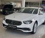 Mercedes-Benz E200 2022 - Trắng/Nâu siêu hiếm - Có sẵn giao ngay
