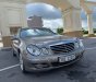 Mercedes-Benz E200 2008 - Màu vàng cát