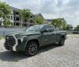 Toyota Tundra 2022 - Xe màu xanh
