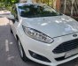 Ford Fiesta 2015 - Xe màu trắng