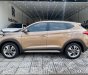 Hyundai Tucson 2018 - Màu vàng cát