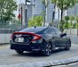 Honda Civic 2017 - Đạp ga đinh lưng