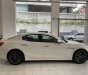 Maserati Ghibli 2020 - Nhập khẩu chính hãng 1 chiếc duy nhất tại showroom, màu trắng ngọc trai, nội thất đỏ cực đẹp