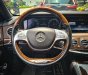 Mercedes-Benz 2016 - Màu đen, độ Maybach