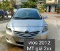 Toyota Vios 2012 - Bán xe màu bạc