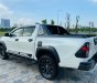 Toyota Hilux 2020 - Nhập khẩu nguyên chiếc giá tốt 1 tỷ 28tr