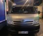 Toyota Hiace 2011 - Màu bạc, giá 389tr