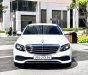 Mercedes-Benz 2016 - Màu trắng, nội thất đen