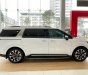 Kia Carnival 2022 - Hỗ trợ bank 80% kèm gói quà tặng chính hãng