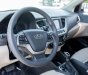 Hyundai Accent 2019 - Cần bán xe màu trắng