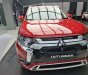 Mitsubishi Outlander 2022 - Xe màu đỏ nổi bật