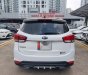 Kia Rondo 2017 - Cần bán xe ít sử dụng, giá tốt 480tr + tặng gói chăm sóc xe miễn phí 1 năm