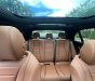 Mercedes-Benz E300 2022 - Màu trắng, nội thất nâu