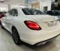 Mercedes-Benz 2019 - Bán xe đẹp lướt 10.000km như mới, bao check hãng