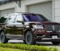 Lincoln Navigator 2020 - Bán xe SUV màu đỏ