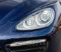 Porsche Cayenne 2010 - Màu xanh coban độc đáo