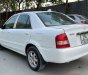 Mazda 323 2003 - Đổ xăng là vi vu