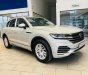 Volkswagen Touareg 2022 - Hỗ trợ giấy tờ từ a-z, sẵn xe tại đại lý