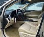 Lexus RX 350   AWD   2011 - Bán ô tô Lexus RX 350 AWD năm sản xuất 2011, màu vàng, xe nhập