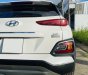 Hyundai Kona 2017 - Cần bán gấp Hyundai Kona bản 1.6 Turbo đăng ký 2017 ít sử dụng, spa xịn sò, hồ sơ chính chủ