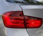 BMW 320i 2013 - Cần bán gấp BMW 320i sản xuất 2013, màu bạc, giá tốt