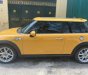 Mini Cooper S 2008 - Cần bán lại xe Mini Cooper S 3 cửa năm 2008, màu vàng, nhập khẩu