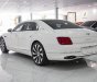 Bentley Flying Spur 2021 - Cần bán Bentley Flying Spur V8 First Edition năm sản xuất 2021, màu trắng, xe nhập