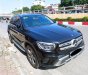 Mercedes-Benz GLC 200 2019 - Cần bán lại xe model 2020, màu đen, nội thất kem