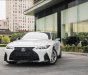 Lexus IS 300 2022 - Sẵn xe giao ngay - Bảo dưỡng/bảo hành miễn phí trong 3 năm