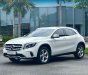 Mercedes-Benz GLA 200 2017 - Nhập nguyên chiếc - Màu trắng nội thất đen - Odo hơn 3 vạn km