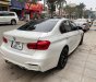 BMW 320i 2016 - Xe màu trắng, 920 triệu