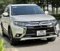 Mitsubishi Outlander 2019 - Cần bán lại xe năm sản xuất 2019