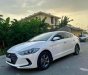 Hyundai Elantra 2016 - Màu trắng số sàn